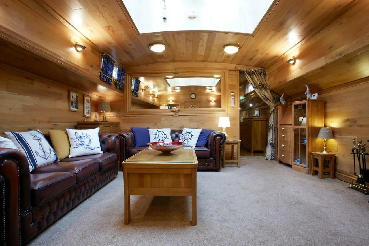 Botel Motor Vessel Till Hotel York United Kingdom