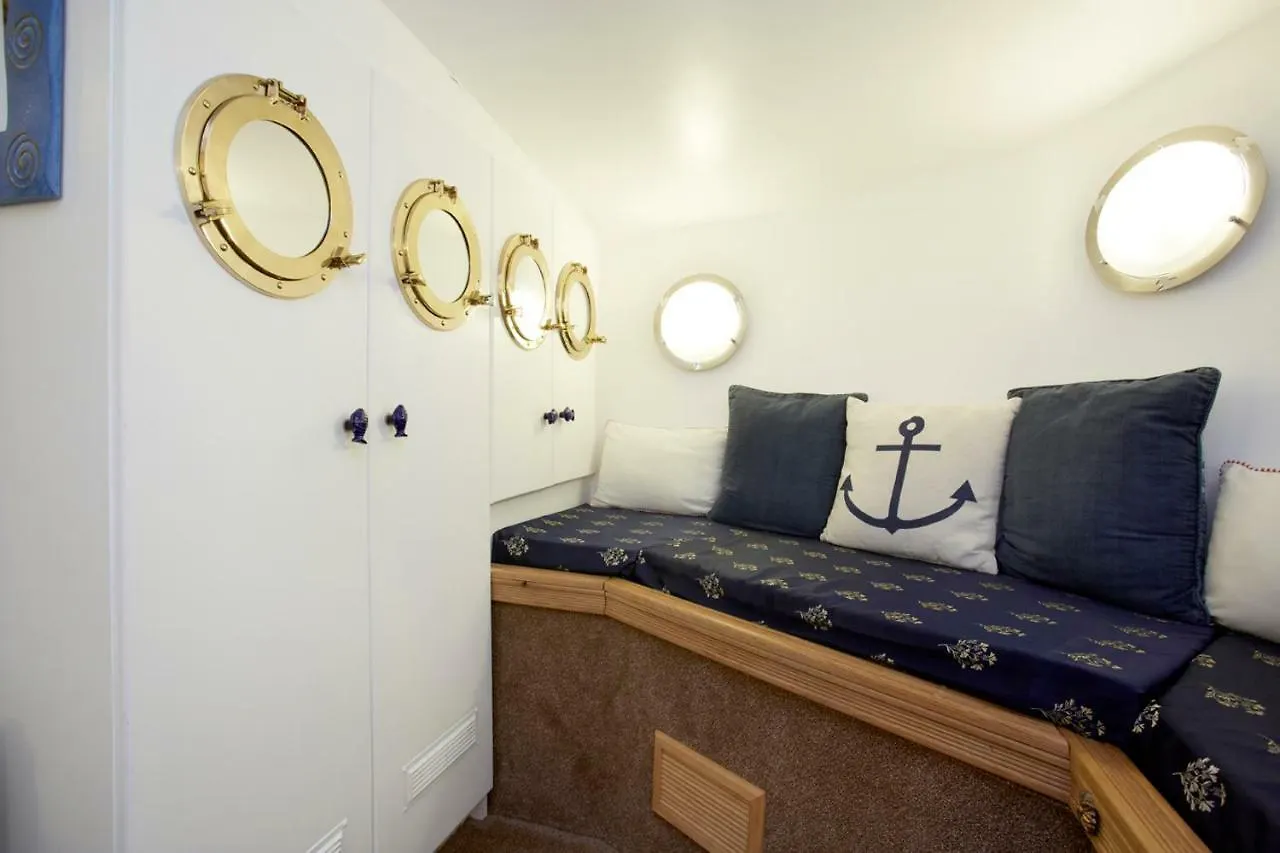 Motor Vessel Till Hotel York 0*,  United Kingdom